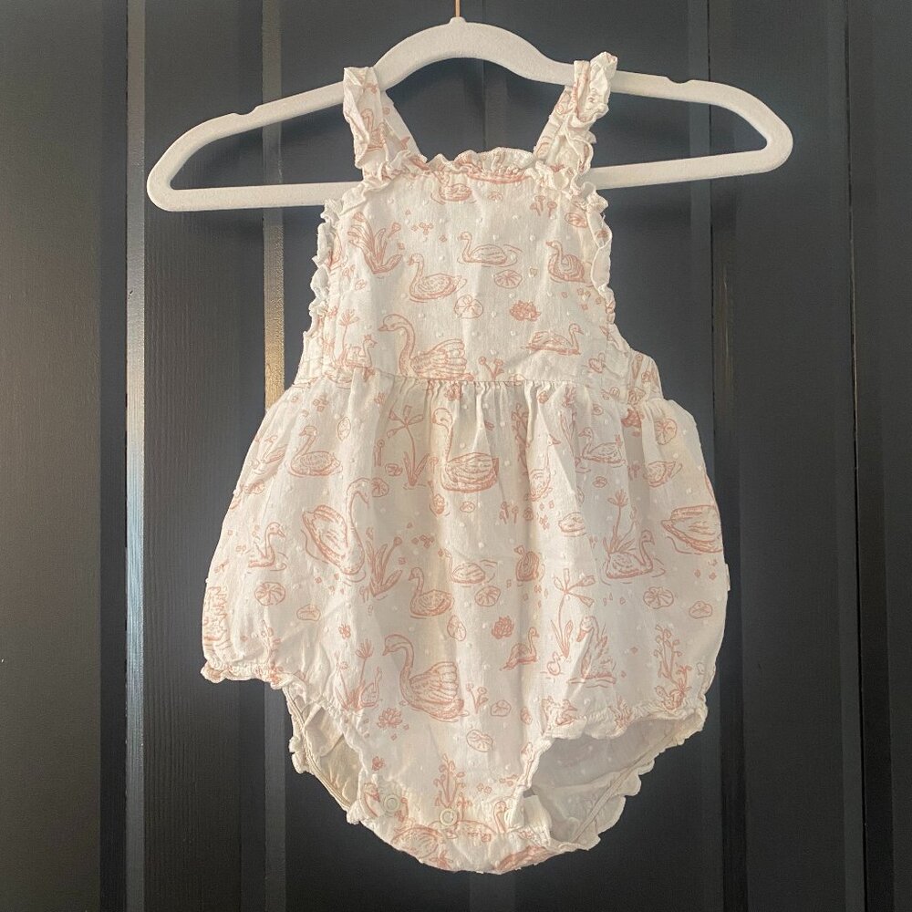 Elegant Baby Swan Print Romper Sunsuit 12-18M Ruffle Cotton Baby Outfit - Picture 3 of 5